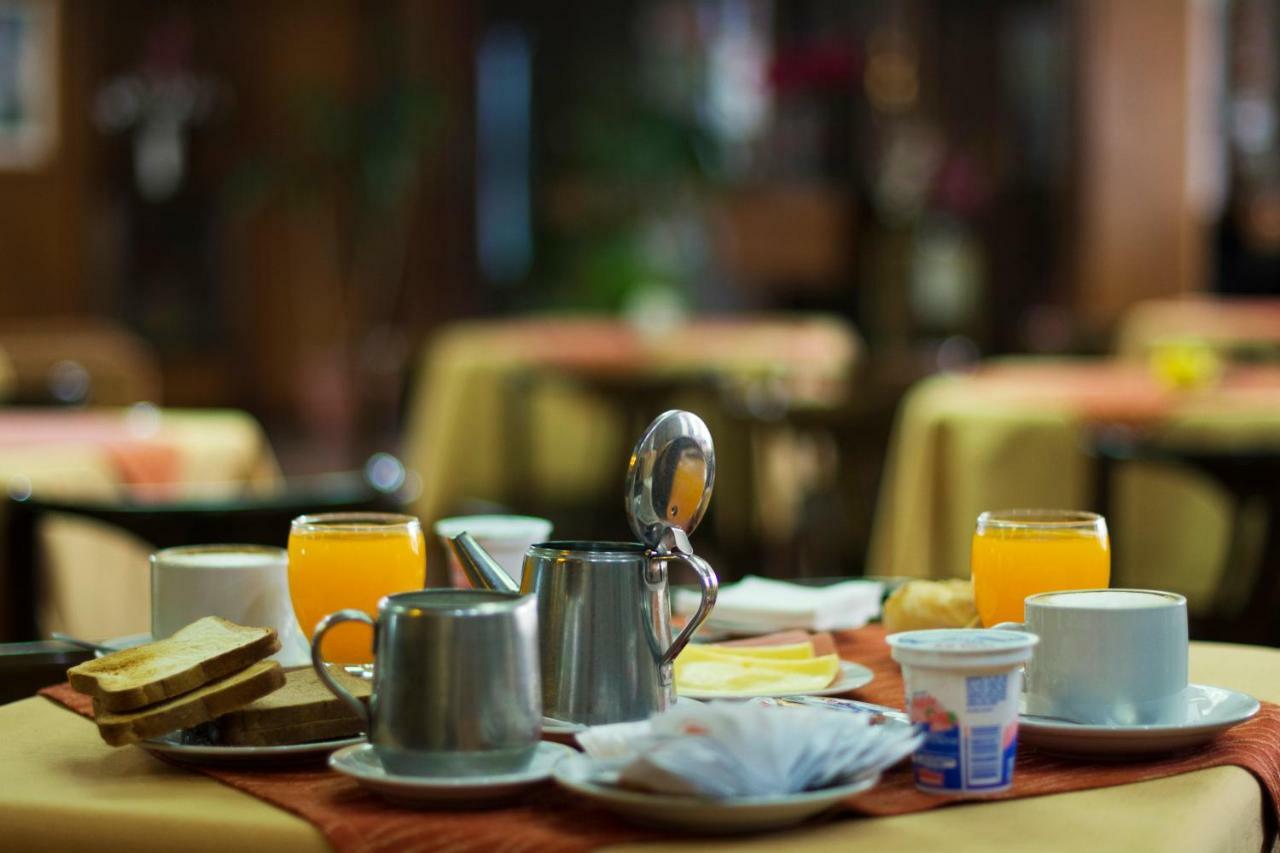 Hotel Del Jardin San Miguel de Tucumán Εξωτερικό φωτογραφία